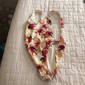 🔥NWOT Reversible One Piece Swimsuit 🧡